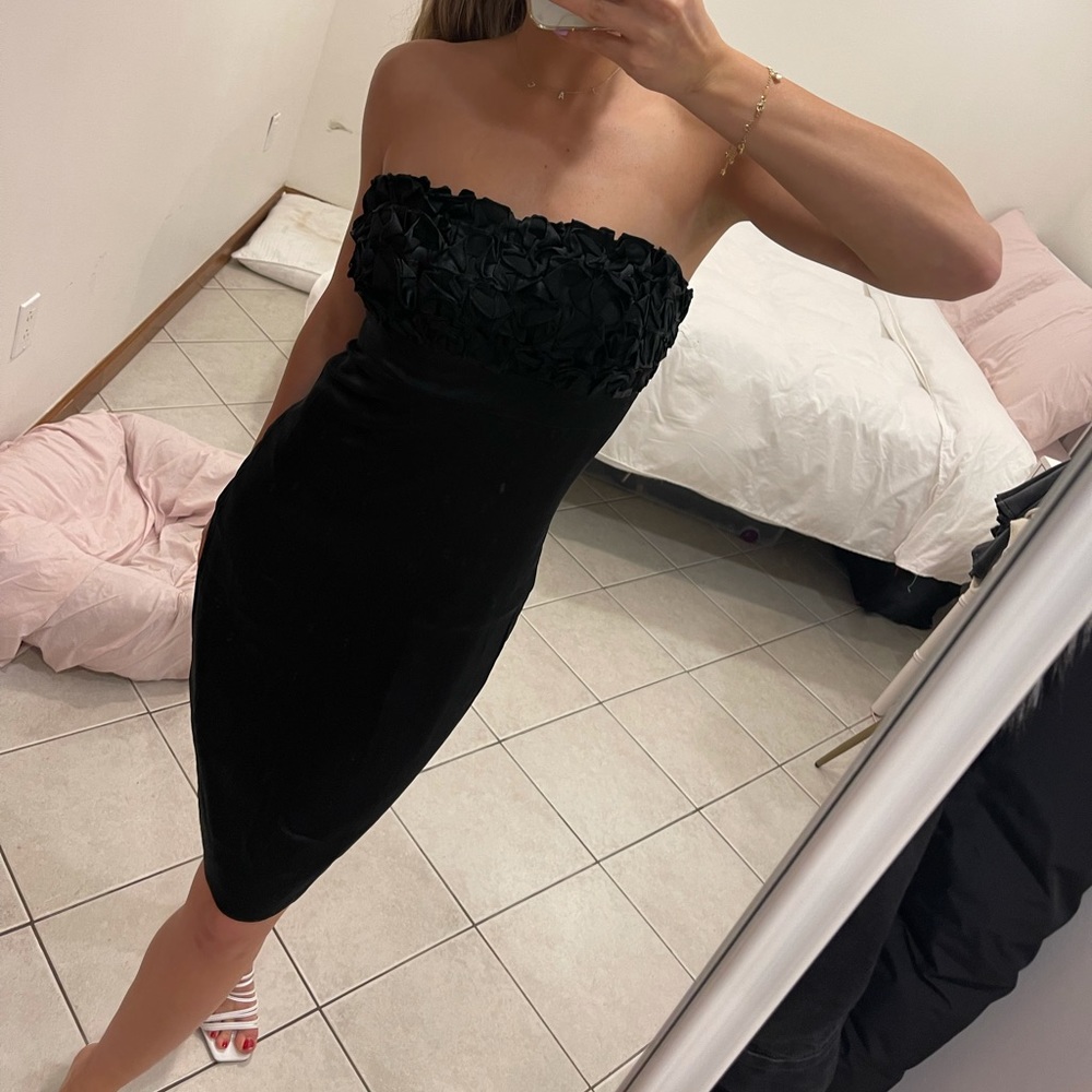 Betsy Johnson Strapless Flower Dress